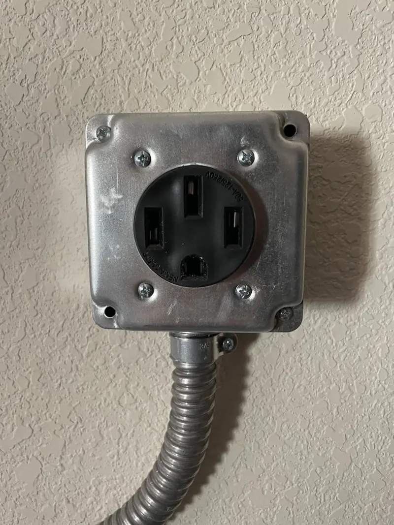 NEMA 14-50 outlet installed for Electrical Panel Upgrade in Gardiner
